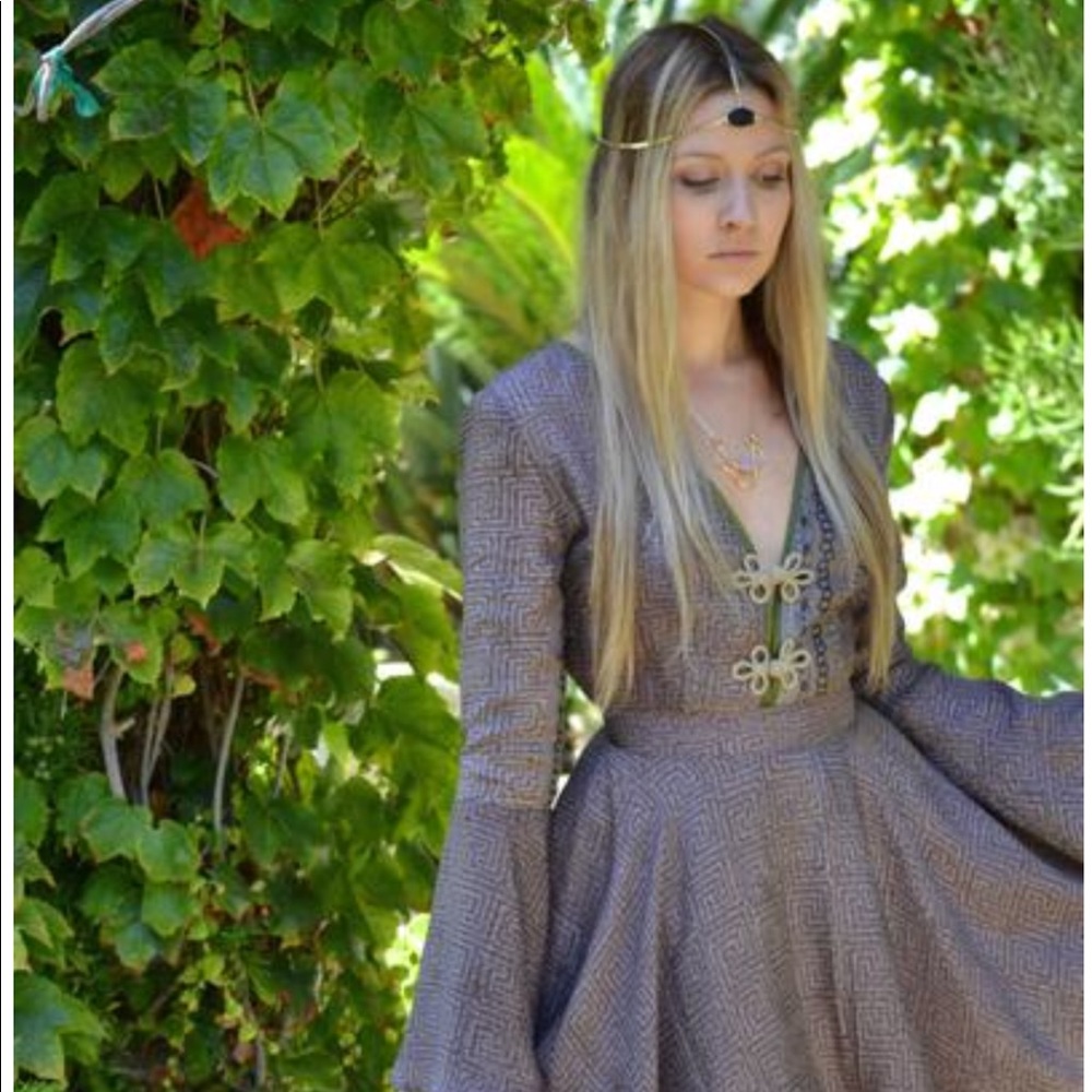 LUX DIVINE Calypso Dress